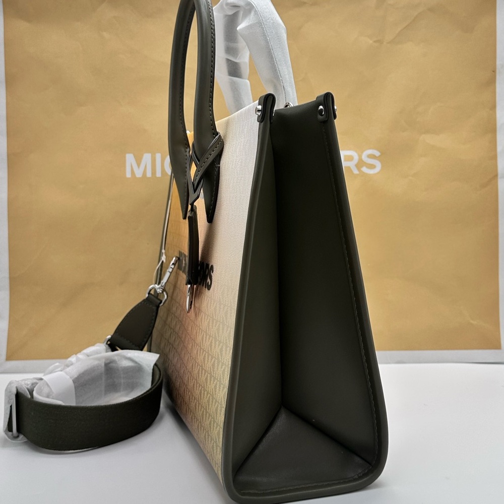MICHAEL KORS
Mirella Medium Ombré Signature Logo Tote Bag Olive Combo color - Picture 8 of 15